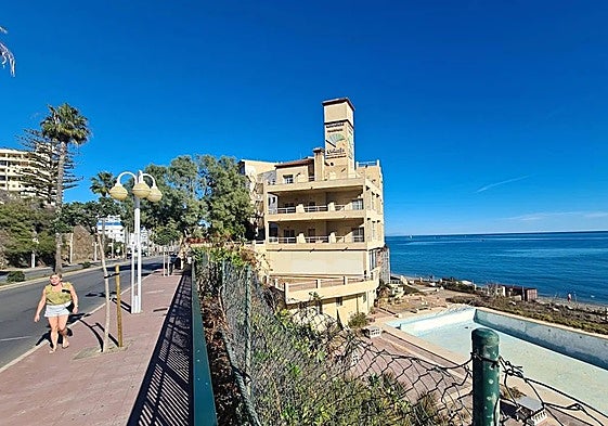 Das Marymar-Gebäude, das von einem Unternehmen aus Sevilla und von der Unicaja-Stiftung erworben wurde.