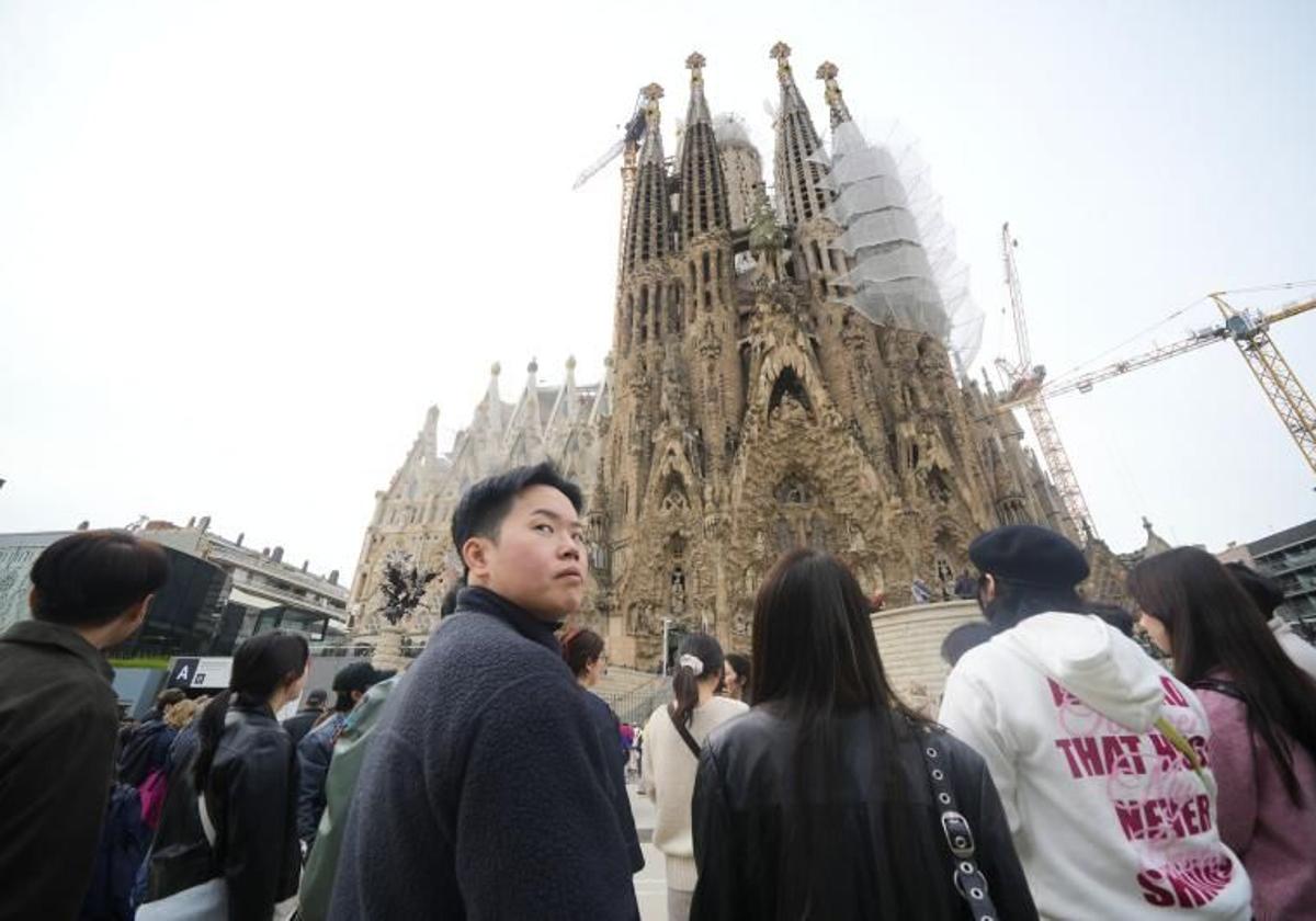 Sagrada Família in Barcelona löst Ulmer Münster als höchsten Kirchturm ab
