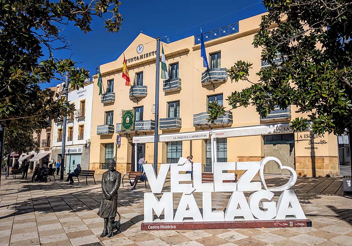 Rathaus von Vélez an der Plaza de Las Carmelitas.