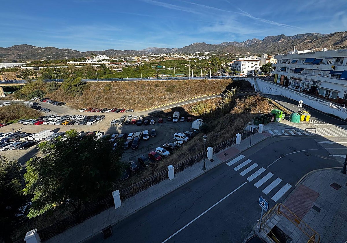 In diesem Bereich sollen die neue Straße und der Kreisverkehr an der Avenida de Pescia gebaut werden.