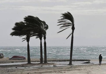 Wetterumschwung in Andalusien: Neue Front bringt Regen und Warnungen vor starkem Wind und Wellen