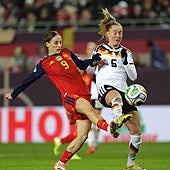 Esther González hatte die beste Chance für Spanien mit einem Schuss an den Pfosten..