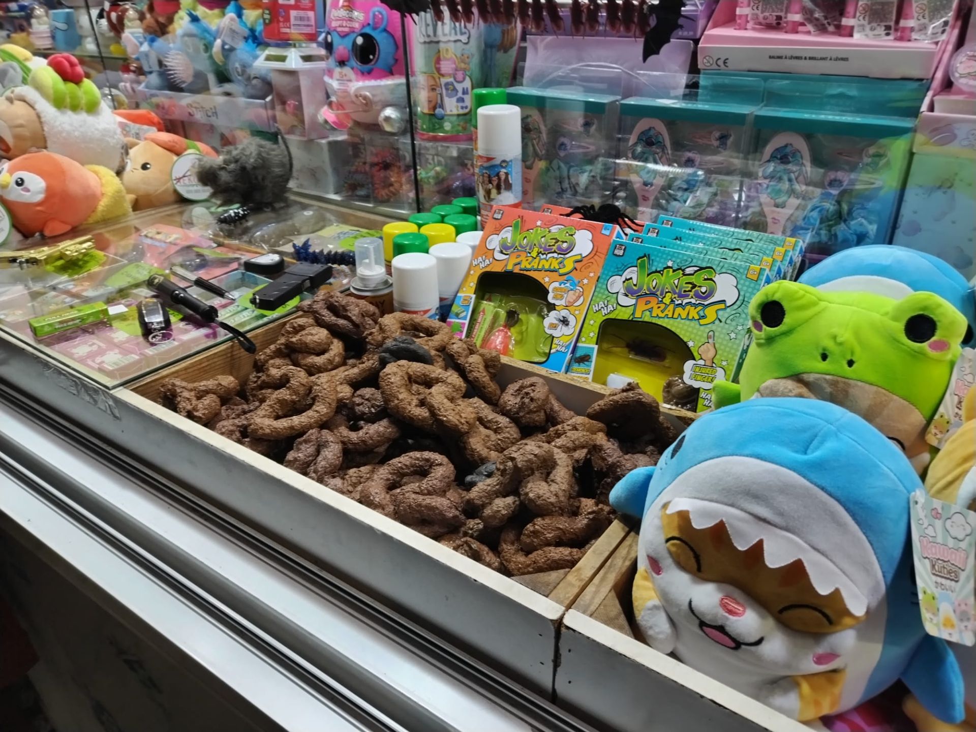 Weihnachtsmarkt am Paseo del Parque in Málaga wieder geöffnet