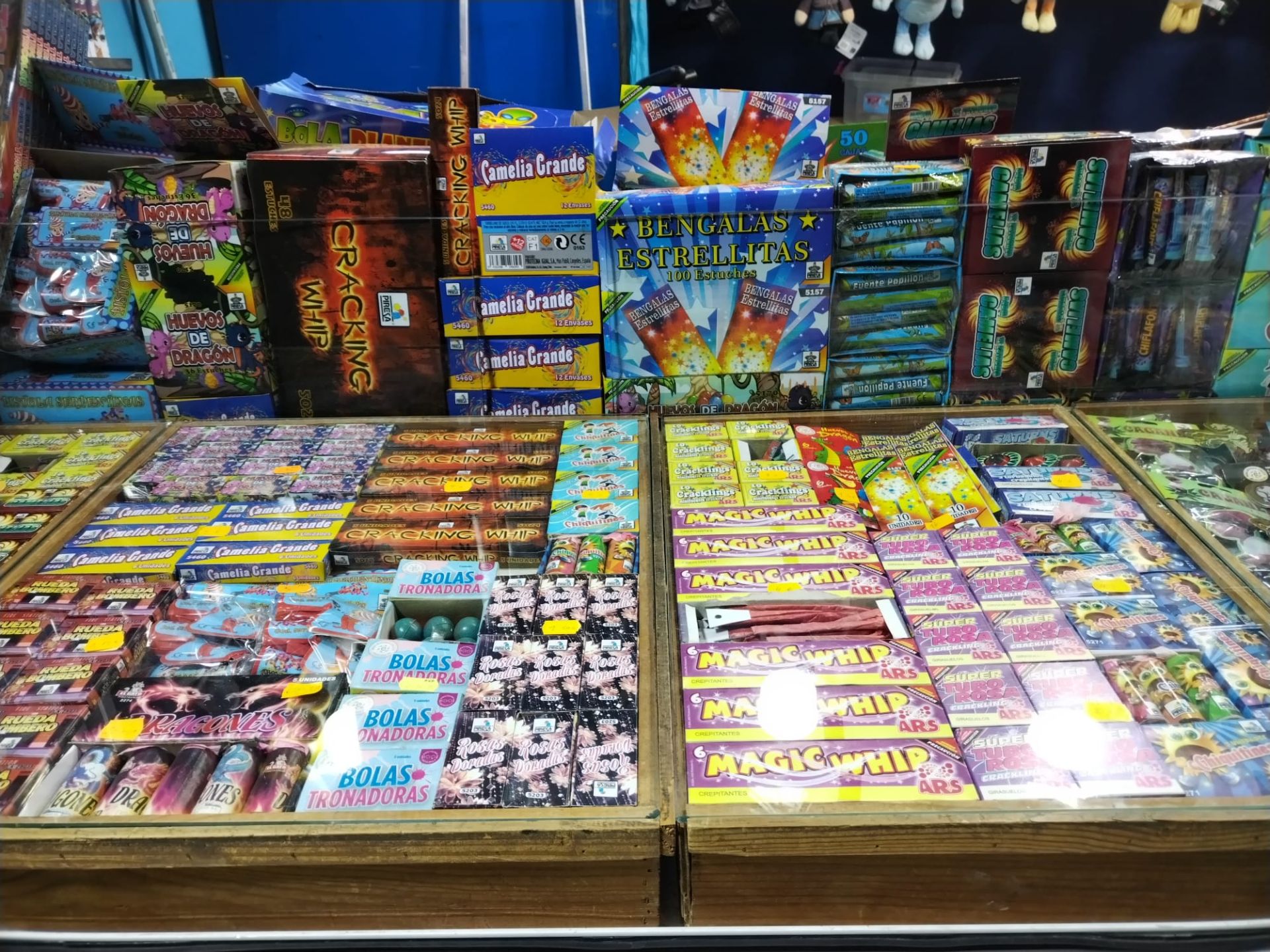 Weihnachtsmarkt am Paseo del Parque in Málaga wieder geöffnet