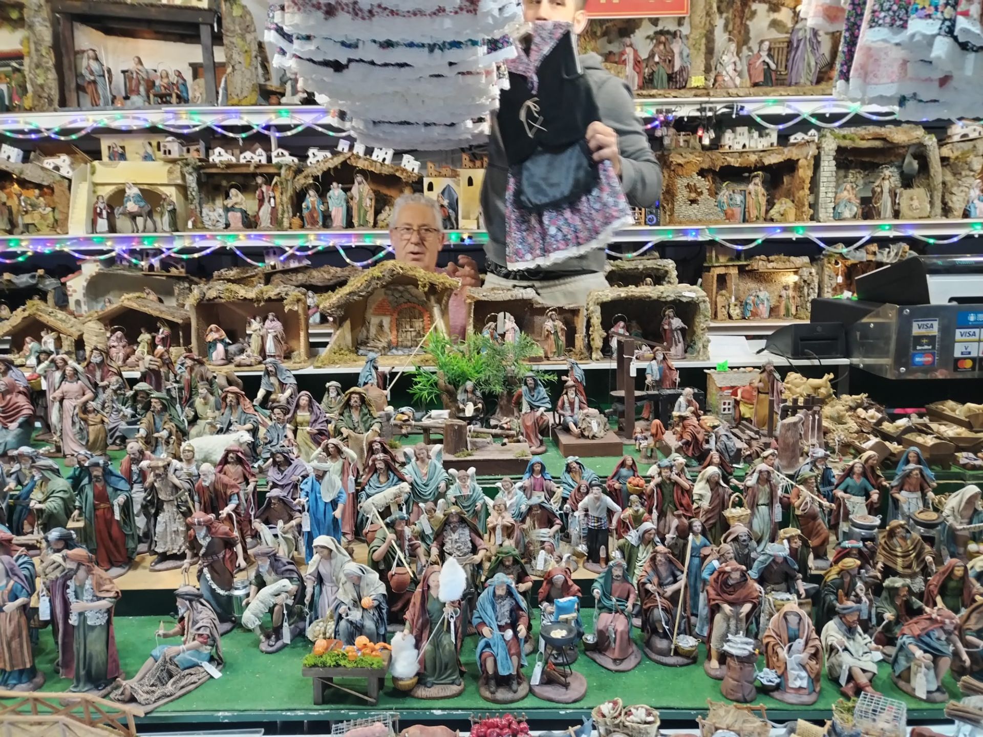 Weihnachtsmarkt am Paseo del Parque in Málaga wieder geöffnet