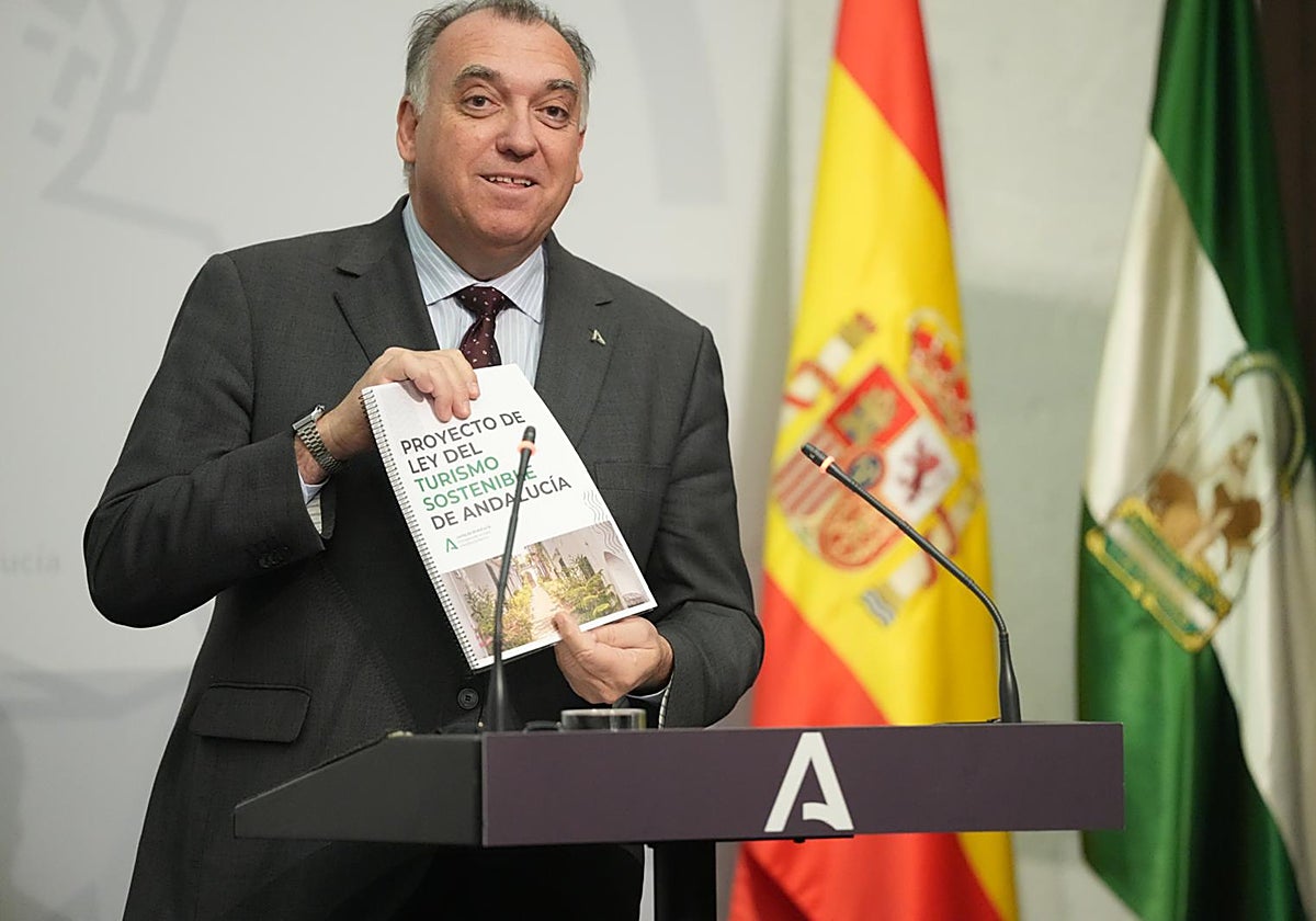 Andalusiens Tourismusminister Arturo Bernal.