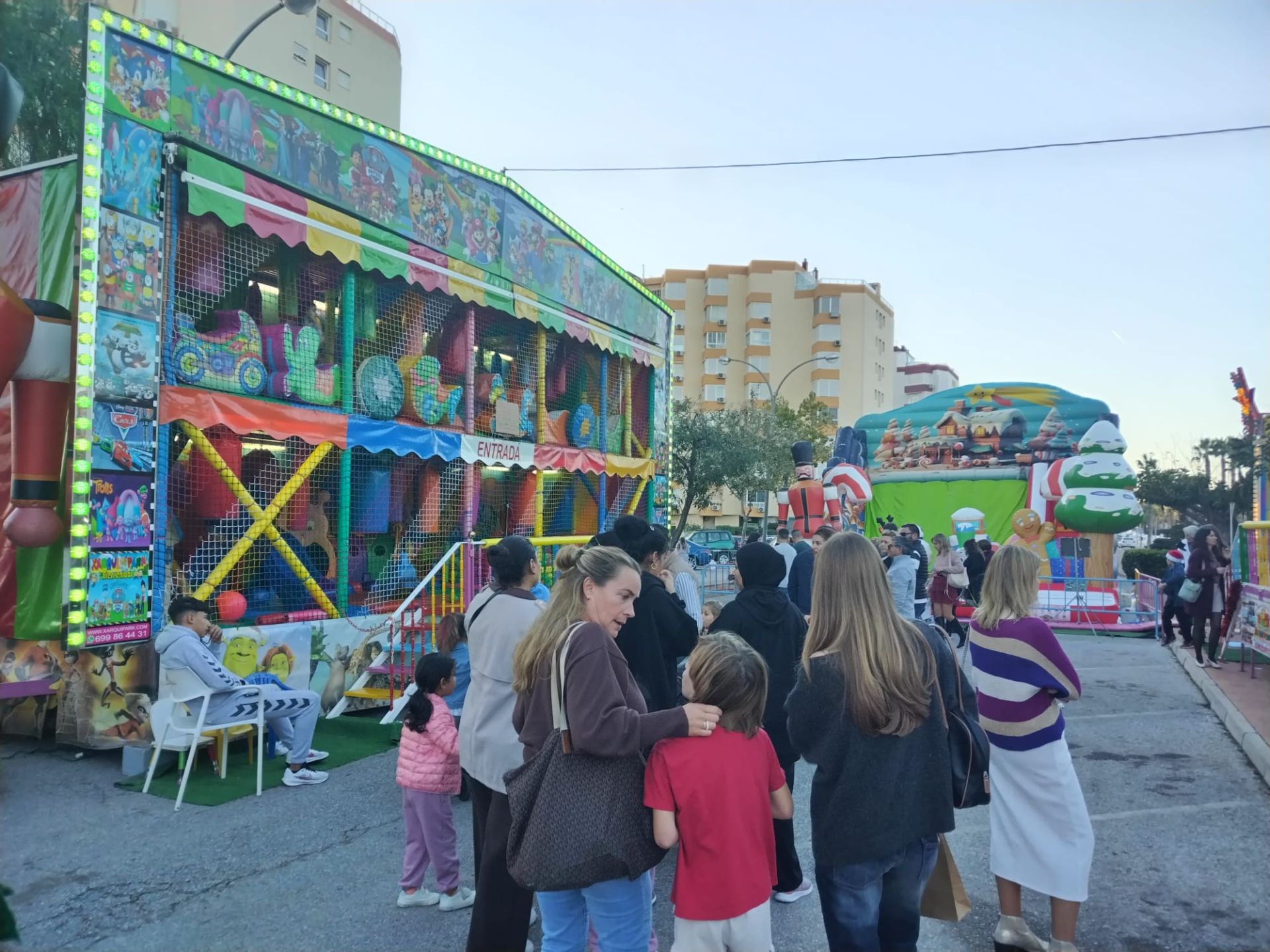 Fast wie in Deutschland: der Weihnachtsmarkt von Torrox Costa