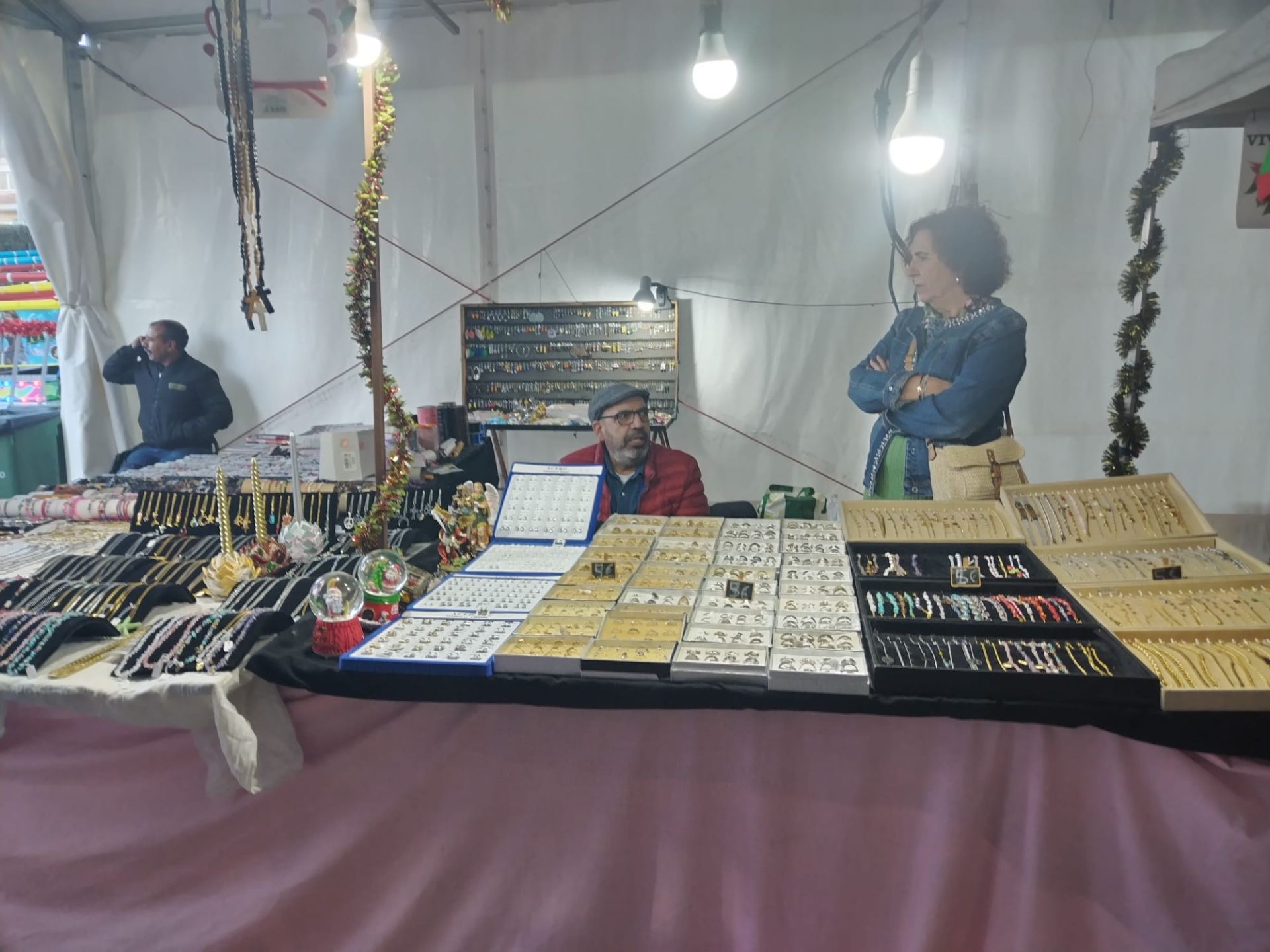 Fast wie in Deutschland: der Weihnachtsmarkt von Torrox Costa