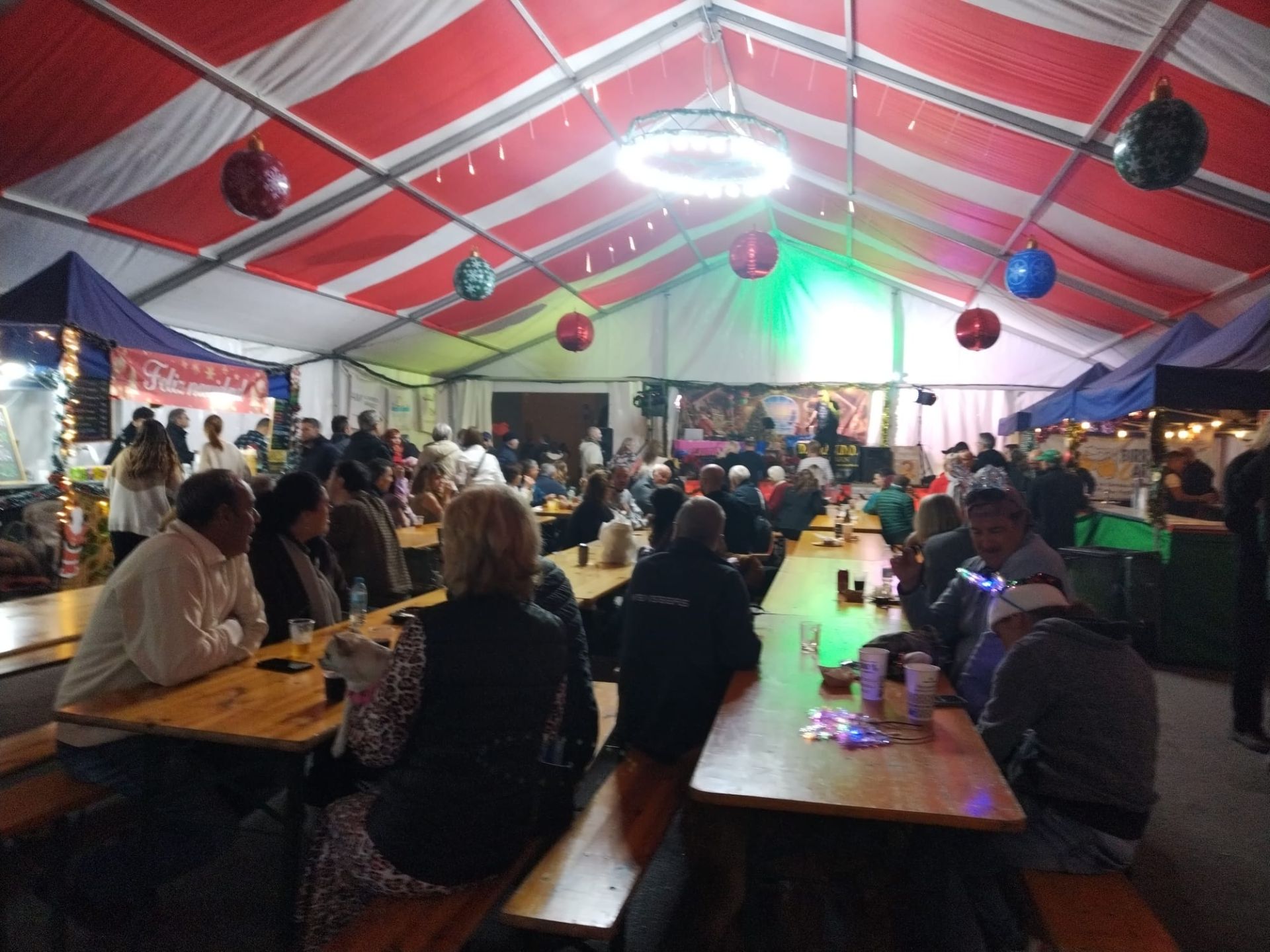 Fast wie in Deutschland: der Weihnachtsmarkt von Torrox Costa