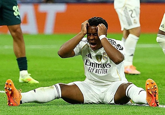 Endrick nach seiner verpassten Chance auf ein Untenschieden.