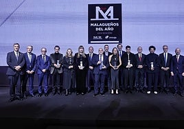 Gruppenfoto der Gewinner der Malagueños del Año 2025.
