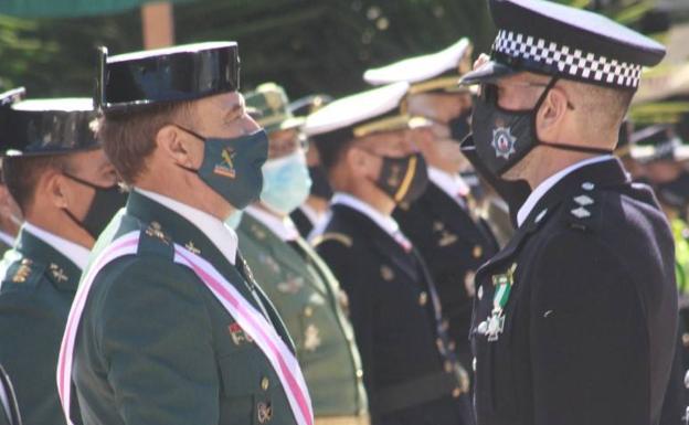 Gibraltar officers rewarded by Guardia Civil for cross-border police cooperation