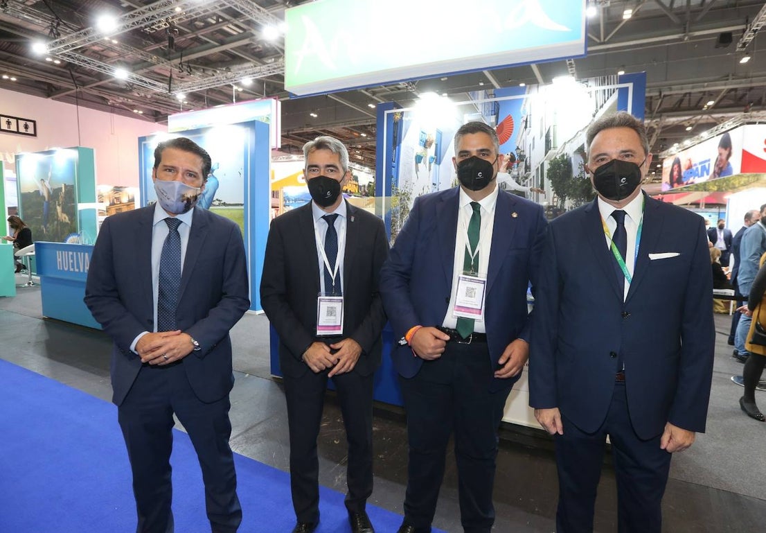 Representatives of the tourism industry in Andalucía and the Costa del Sol at the World Travel Market 2021 in London.