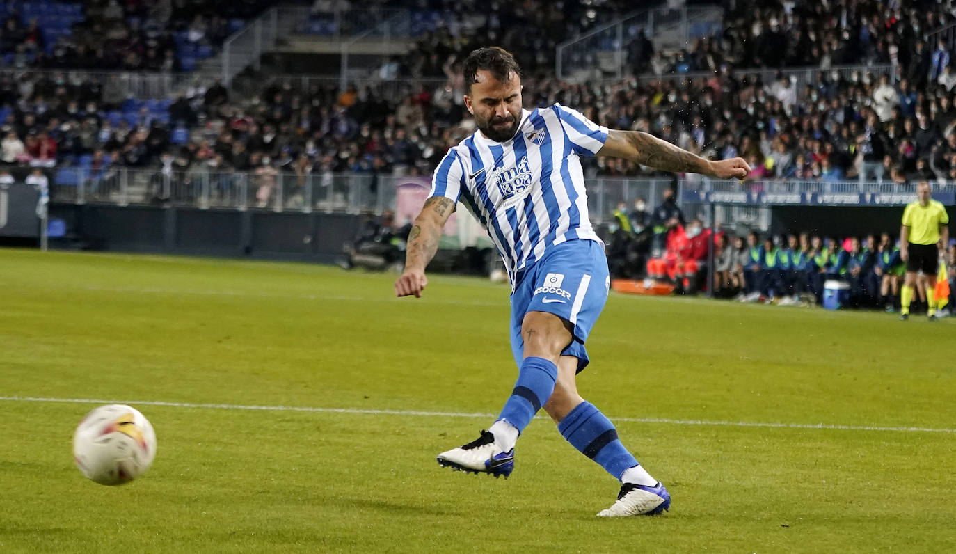 Malaga CF beat Tenerife 1-0 at La Rosaleda on Monday night.