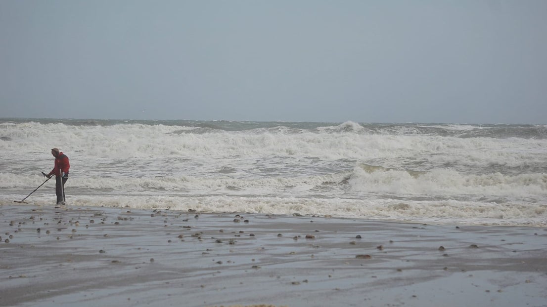 Two people were injured in Malaga province and a beach bar in Fuengirola was flattened. 