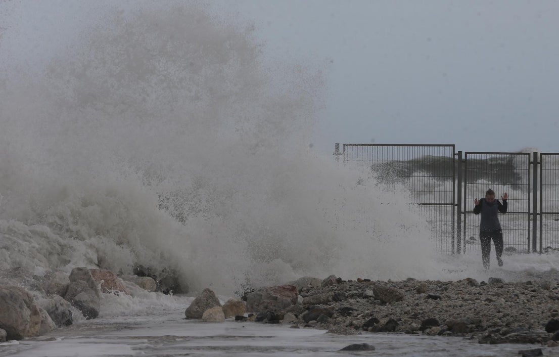 Two people were injured in Malaga province and a beach bar in Fuengirola was flattened. 