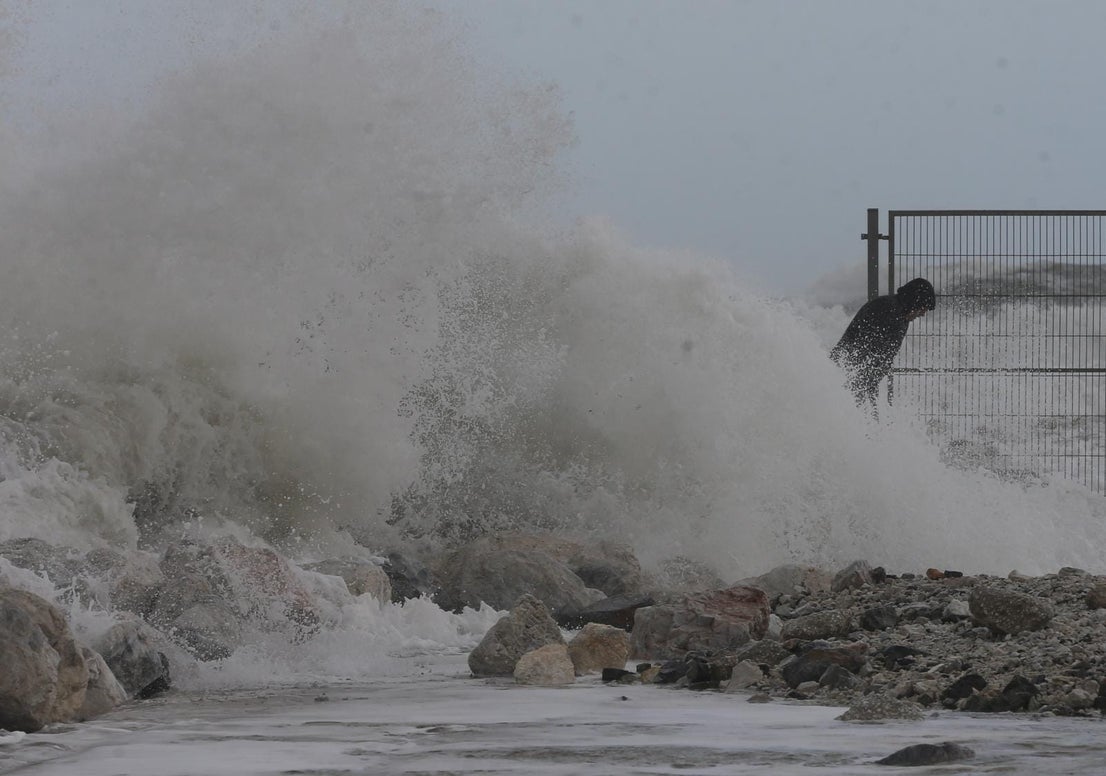 Two people were injured in Malaga province and a beach bar in Fuengirola was flattened. 