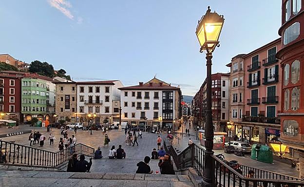 Imagen principal - Cycling across the north coast of Spain