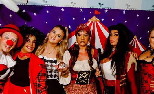 The circus-themed charity dinner was sold out. 