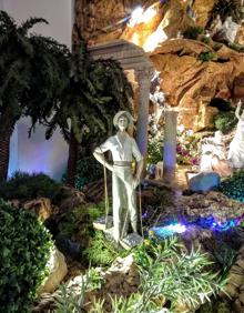 Imagen secundaria 2 - There are many different types of Nativity scenes. 