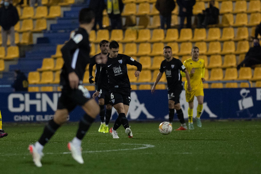 Malaga won away from home for the first time this season on Monday (3 January)