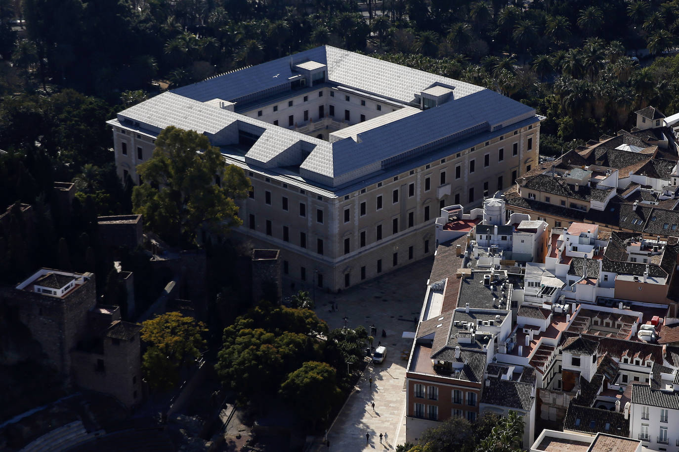 Since 1986, the Spanish National Police have been watching criminals from above in their Air Unit. 