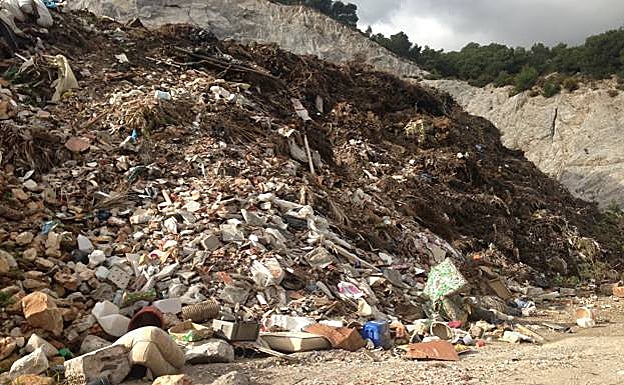 The dump before it was cleaned up 