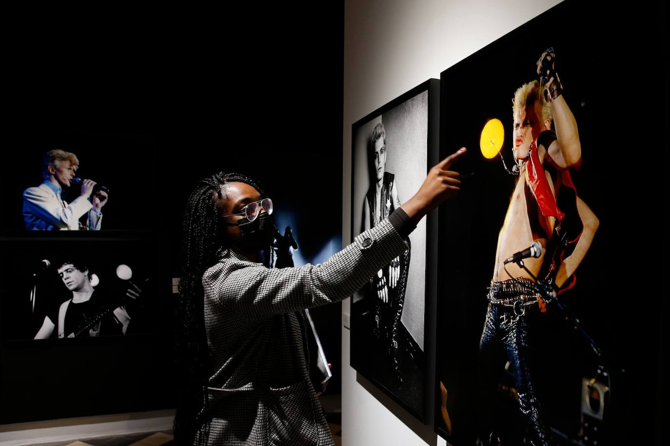 Photos of The Clash, The Slits, Billy Idol and The Ramones revive the wildest, music of the 70s and 80s through the lens of Michael Grecco 