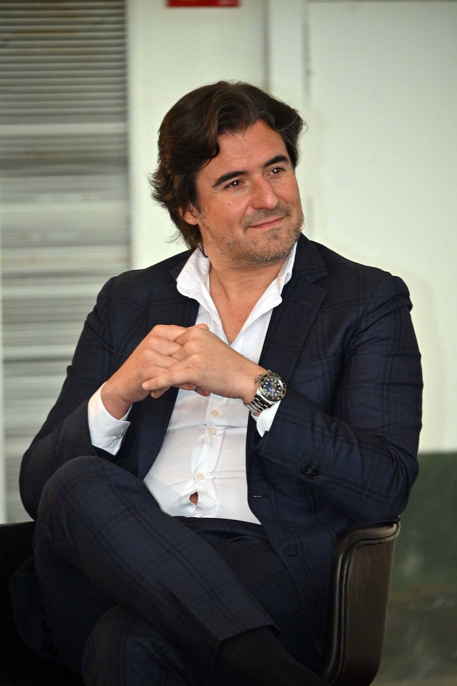 Representatives of Marbella town hall, Prime Invest, Triay Lawyers, and Iago Milet architecture studio at the event organised by SUR in English.