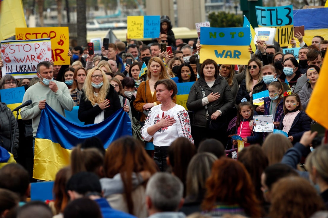 Demonstration in Malaga's Plaza de la Marina, this Sunday. 