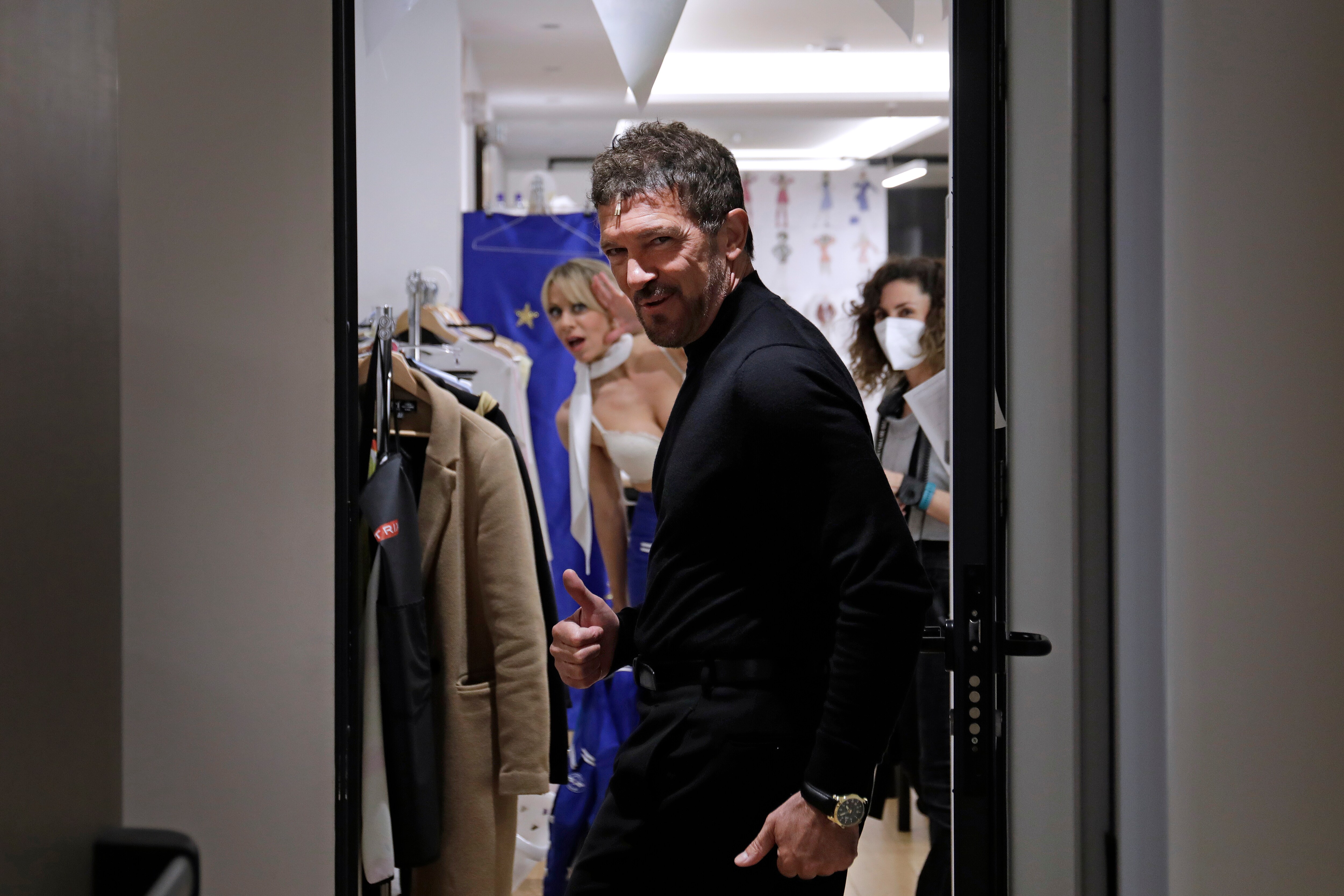 Behind the scenes at the Soho theatre as Antonio Banderas and the cast of Company prepare for a show.