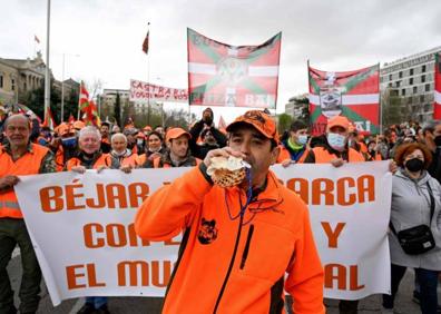 Imagen secundaria 1 - A desperate SOS from Spain's rural world: "if the countryside dies, the cities don’t eat"