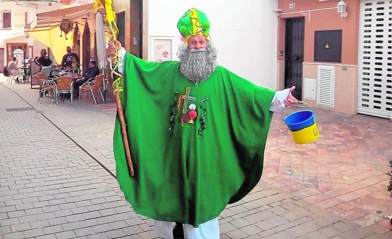 St Patrick led the parade around Nerja last Thursday. 