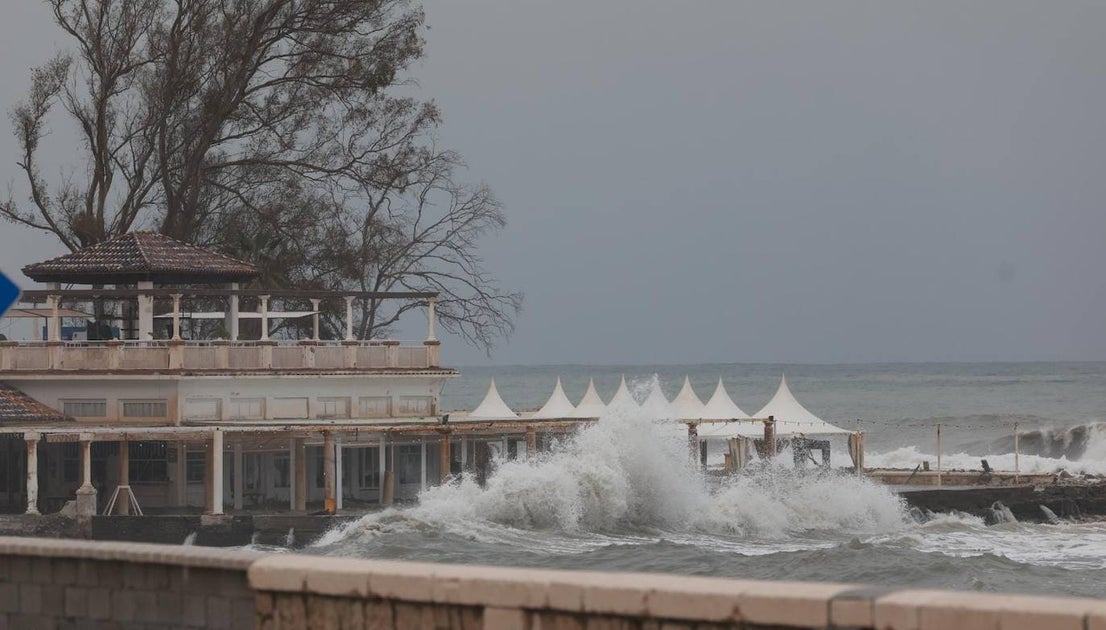 Photographs of the damage to the beaches of the Costa del Sol due to the storm