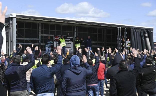 The strike which began on 14 March had a major impact on the food supply chain.