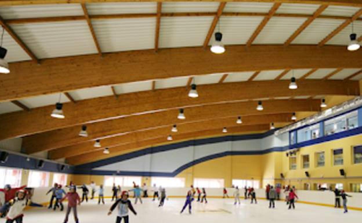 Benalmádena's ice rink set to reopen in June after being closed for 18  months | Sur in English