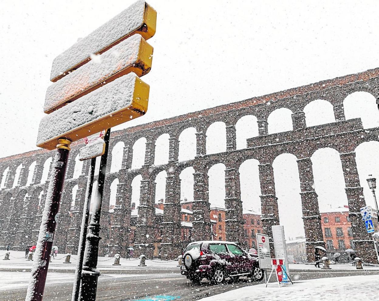 A white covering on the famous Roman aqueduct in Segovia. 