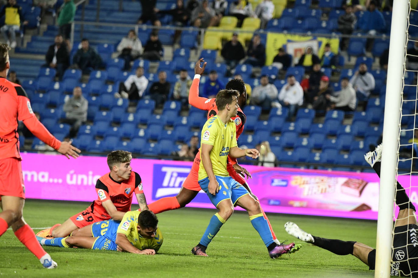 Malaga could not take the three points from Las Palmas.