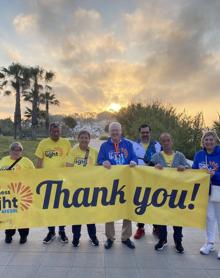 Imagen secundaria 2 - Different group taking part in the Darkness into Light walks across the Costa del Sol and Gibraltar. 