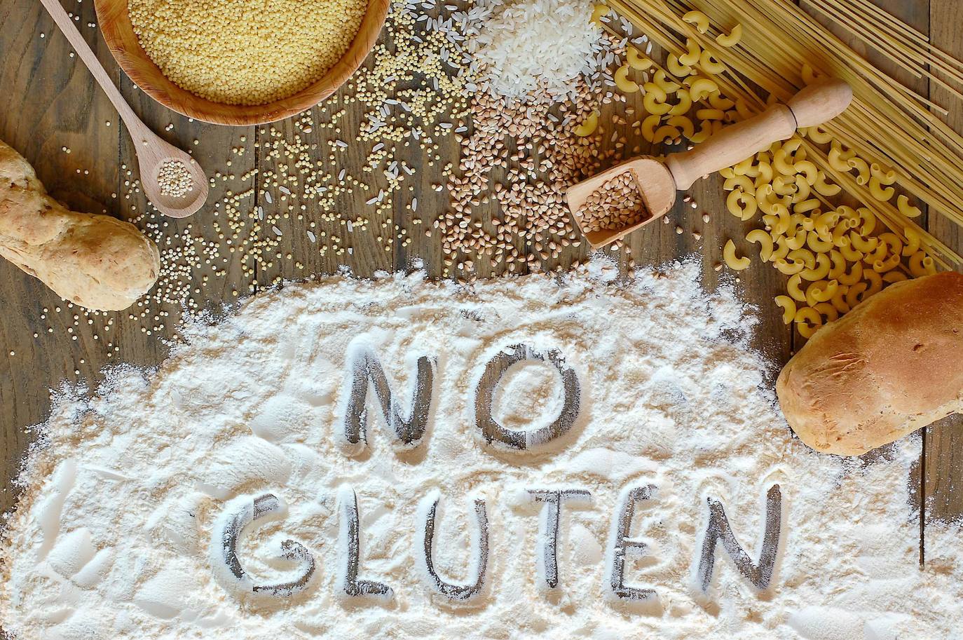 Avoiding gluten alleviates coeliac symptoms. 