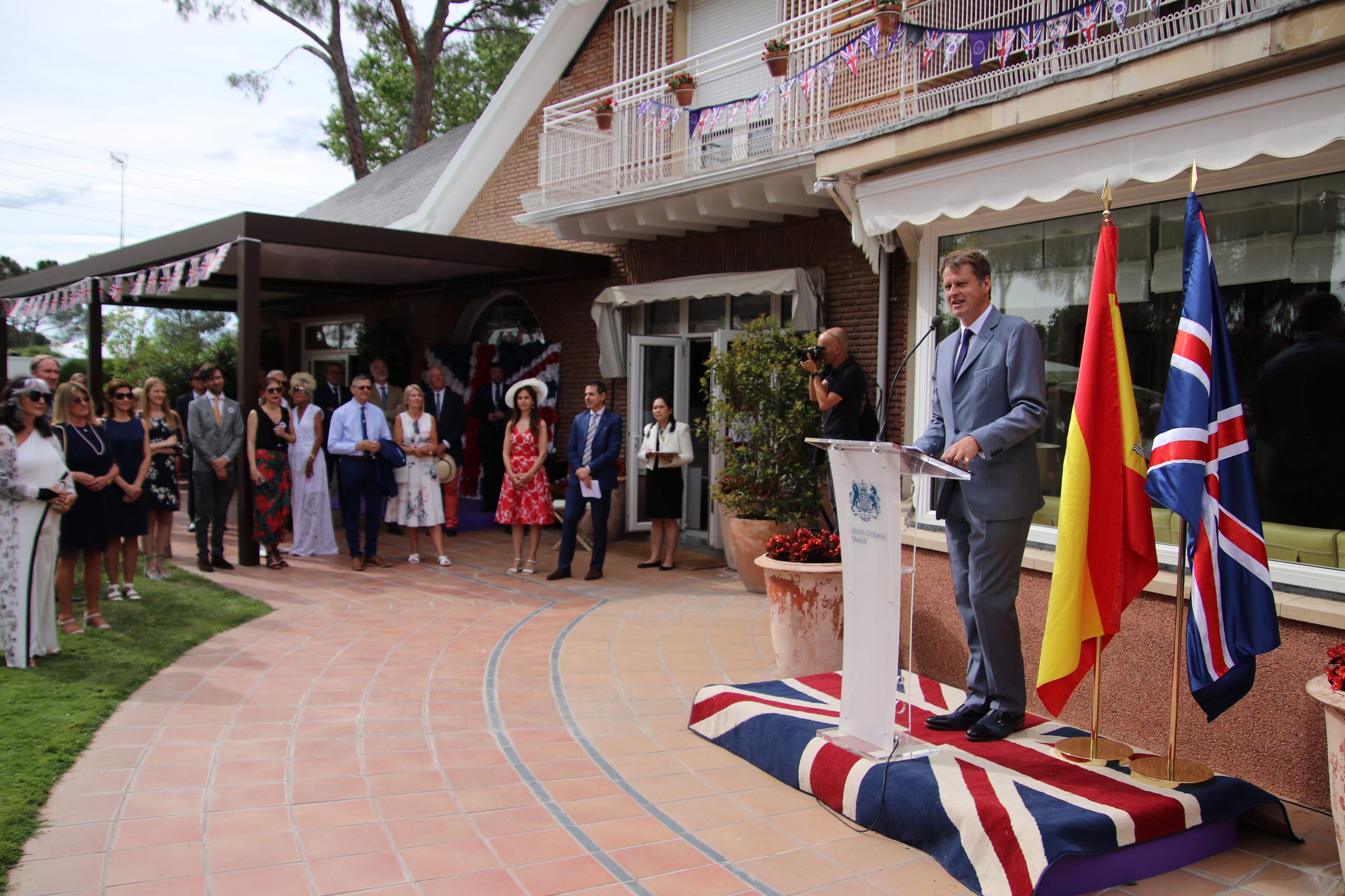 The Queen's Platinum Jubilee was marked in Madrid with a function hosted at the residence of Her Majesty's Ambassador to Spain and Andorra