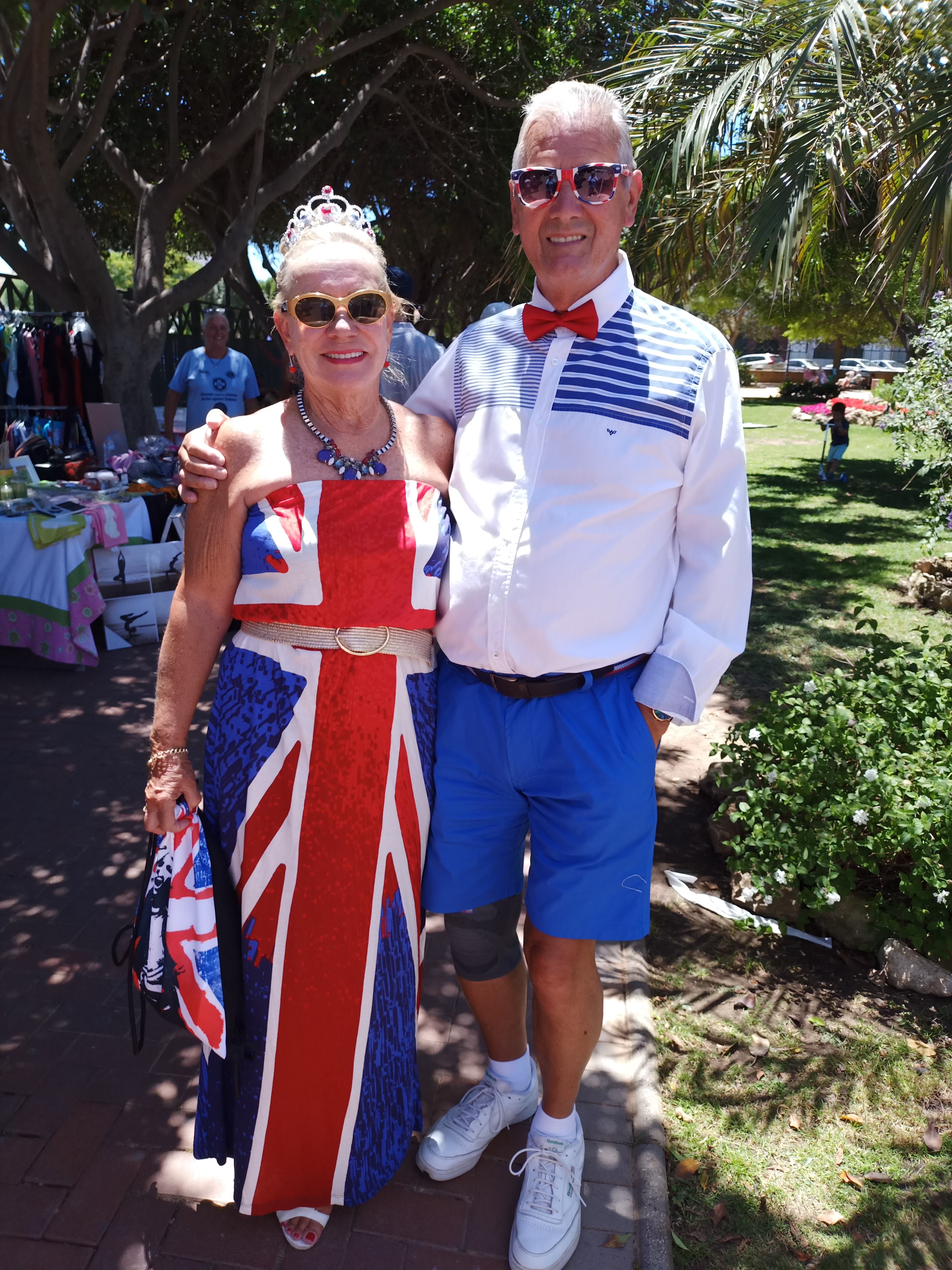 Shaking it all about to mark Queen’s Jubilee. More than 500 hundred people enjoyed the La Cala de Mijas Lions Jubilee Party on Sunday. Many dressed in red, white and blue to celebrate the milestone anniversary. The attendees enjoyed a traditional British street party, while also participating in a massive hokey-cokey performance to get them all in the mood.