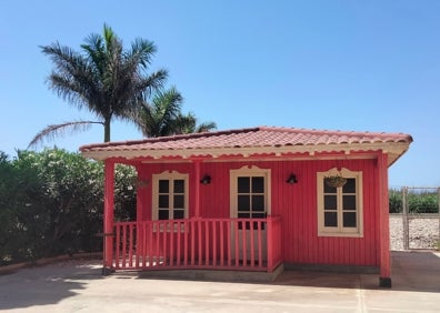 Imagen secundaria 1 - Jamaica's landmarks in Ron Montero Bodega. 3rd - a typical Jamaican house. 