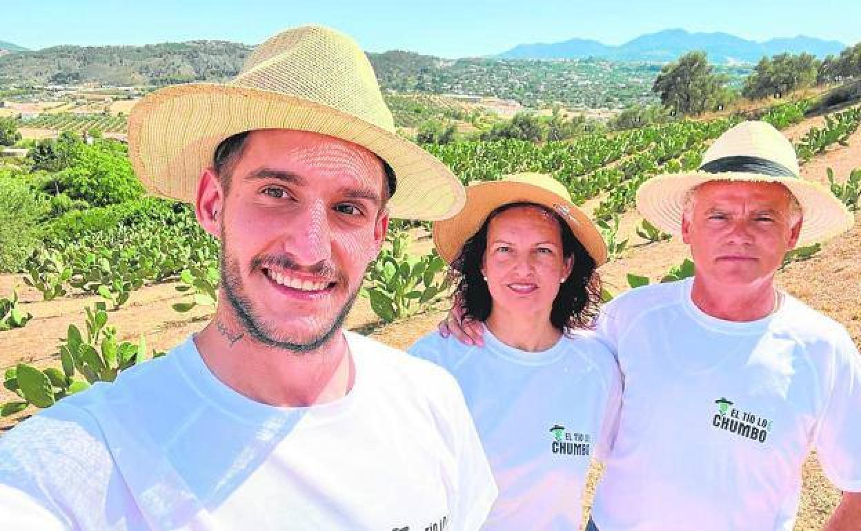 Adrián (left), Magdalena and José Miguel, at Finca Altollano. 