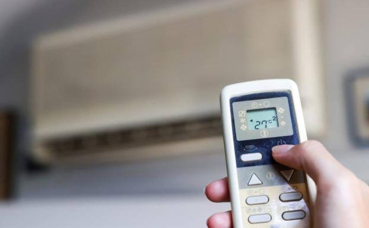 Air conditioning can be no lower than 27C and heating no higher than 19C. 