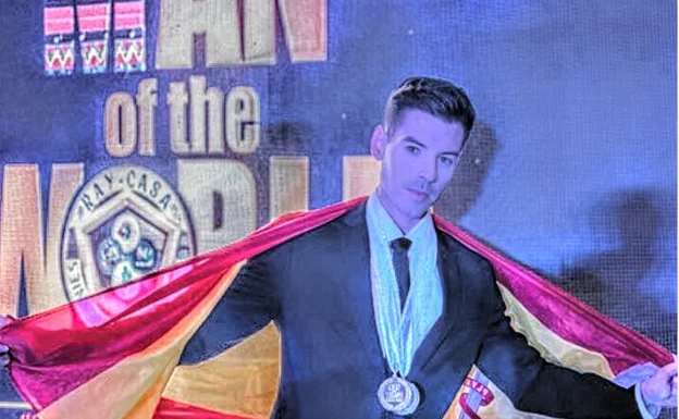 Malaga&#039;s Francis Cervantes represents Spain in the Man of the World 2022 pageant