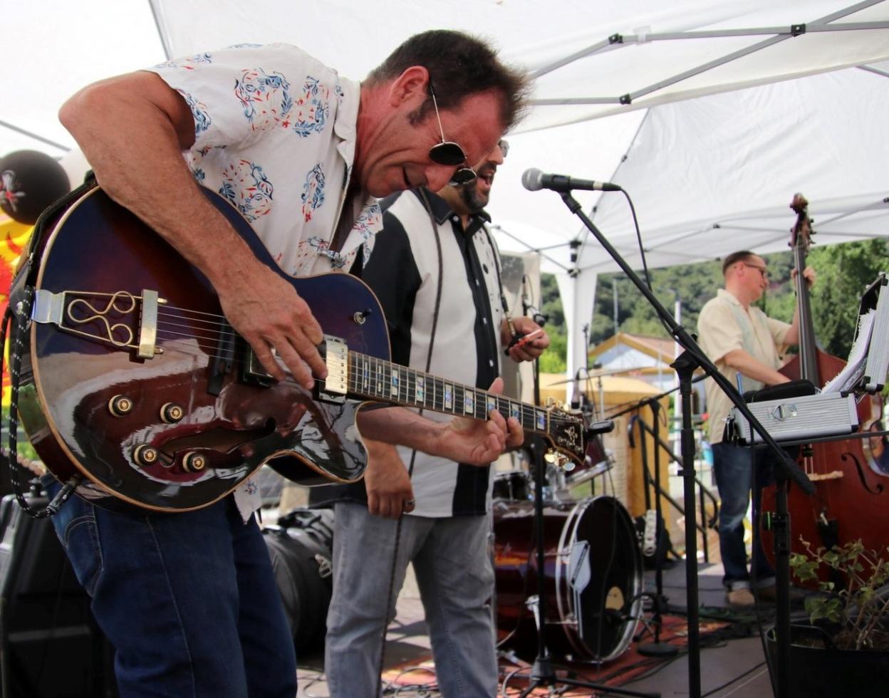 The Blue Stompers will perform in Fuengirola on Saturday. 