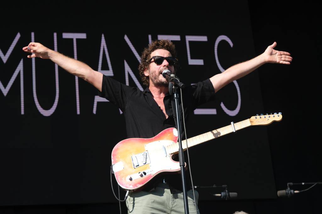 Niños Mutantes, in concert