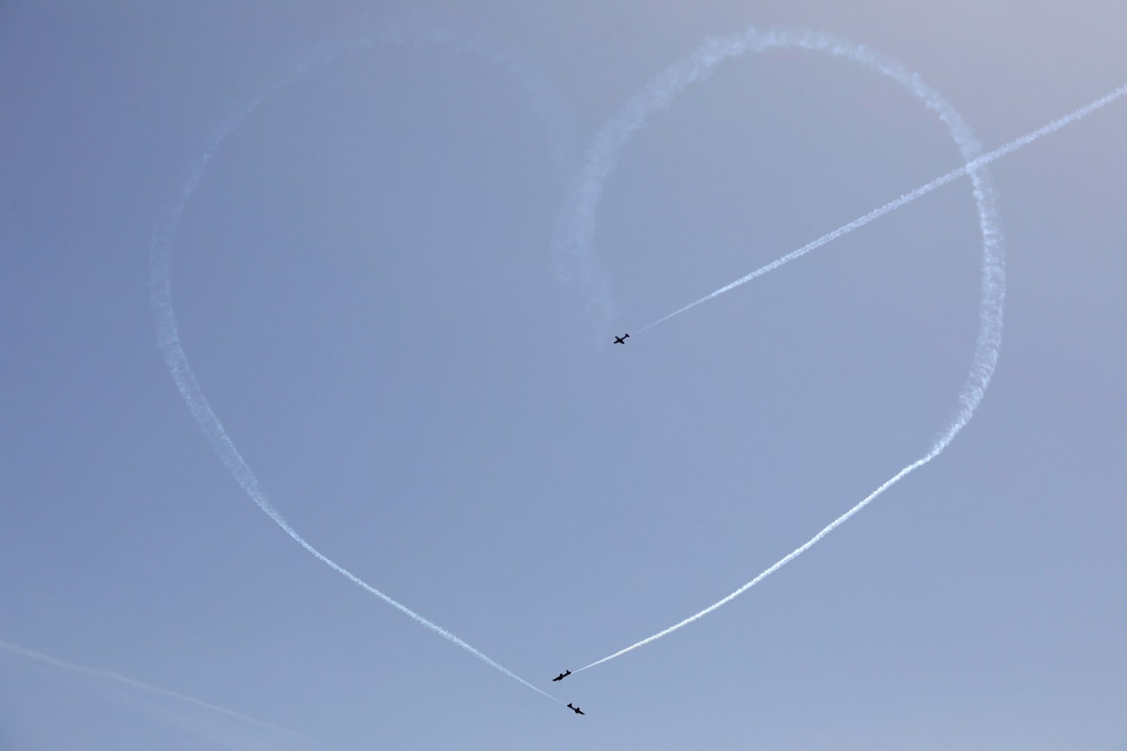 From the early hours of Sunday morning the Torre del Mar beach, on the the Costa del Sol, was full of people waiting to see what is already recognised as one of the best air festivals in Europe. 