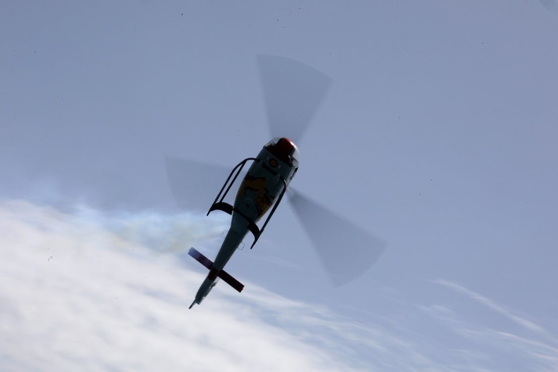 From the early hours of Sunday morning the Torre del Mar beach, on the the Costa del Sol, was full of people waiting to see what is already recognised as one of the best air festivals in Europe. 